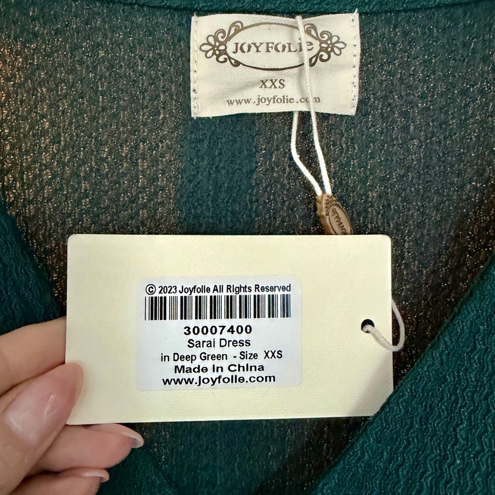 Joyfolie SARAI DRESS IN DEEP GREEN - Picture 5 of 6